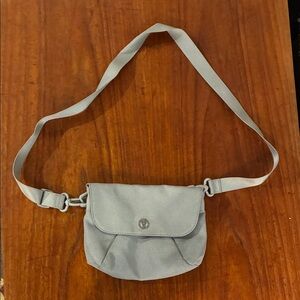 Ivivva Gray Crossbody Bag